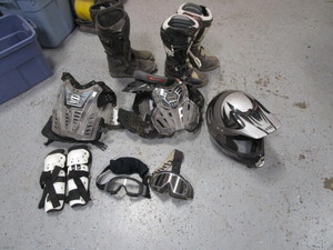 Motocross Gear (see pics)