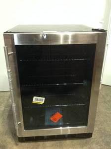 Magic Chef Beverage 23.4 in. 154 (12 oz.) Can Beverage Cooler, Stainless Steel customer returns see pictures