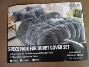 5 Piece Faux Fur Duvet Cover Set op...