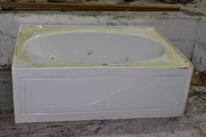 New Pro-fit by mansfield jetted tub with protective film that comes off