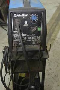 Clarke Weld MIG 130EN Fan Cooled Welder and stand