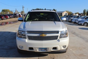 2010 Chevrolet Suburban 1500 LTZ 4x4 - 2 Owners -