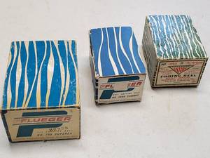 lot 17 image: (3) Vintage Fishing Reels