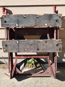 lot 36 image: Folding Clamping Work Bench