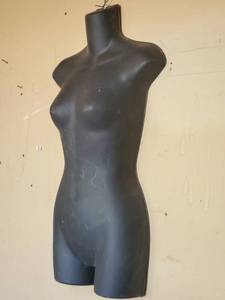 lot 35 image: Half Body Hanging Wall Mannequin