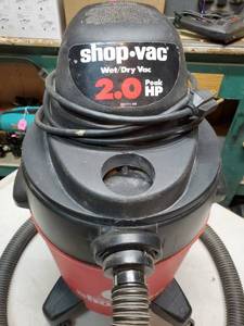 lot 48 image: Small 6 Gallon Shop Wet  Dry Vac