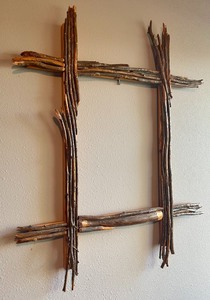 lot 102 image: Twig Picture Frame