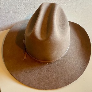 lot 108 image: Charlie 1 Horse Beaver Hat