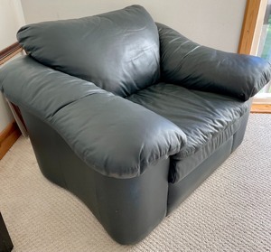 lot 258 image: Navy Blue Leather Chair