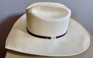 lot 126 image: Resistol Western Hat