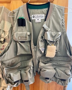 lot 138 image: Columbia and Eagle Claw Vests