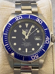 lot 195 image: Invicta Watch