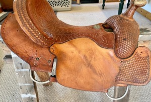 lot 290 image: Billy Cook Saddle