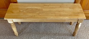 lot 292 image: Classic Bench