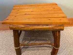 lot 315 image: Vintage Rustic Look Bench