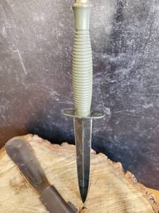 lot 63 image: Double side Dagger with Leather Sheath