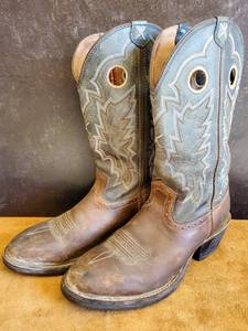 lot 70 image: Pair of Western Boots Size 10