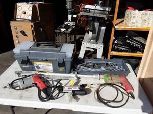 lot 12 image: Milwaukee Long Arm & Short Arm Screw Gun With Plano Tool Box