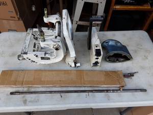 lot 14 image: Outboard Motor Mount, OMC 18-25 Short To Long Shaft & OMC ShifterThrottle Assembly