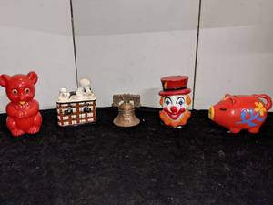 lot 168 image: Coin Bank Lot
