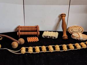 lot 181 image: Rolling Wood Massagers
