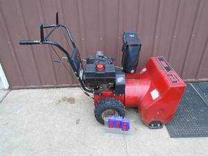Sears 8 hp snow blower. Used condition. Consignor states it works. As shown.