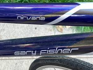 lot 36 image: Gary Fisher Womens Bicycle