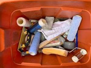 lot 77 image: Painters Haul