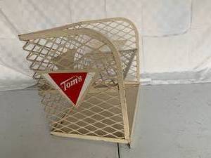 lot 102 image: Vintage Toms Counter Display Shelf