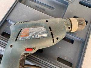 lot 19 image: Bosch 5.5 Amp Drill