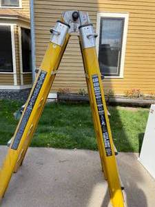 lot 70 image: Little Giant Extension Ladder