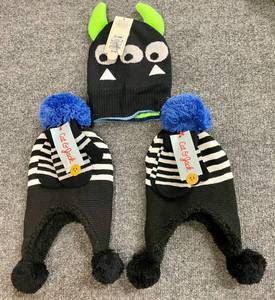 Infant Toddler Winter Hat and Mittens Lot
