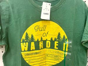 Lot of 2 Full of Wander Green Graphic T-Shirts