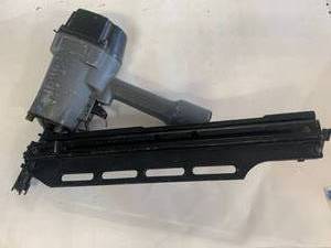 Central Pneumatic 28 Degree Framing Nailer Working Condition