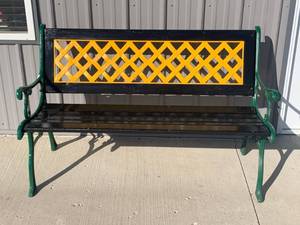 Metal Wood Park Bench in Bison  Green Bay Colors 50� Wide