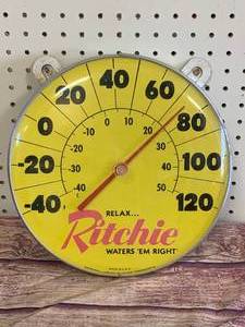 Vintage Relax Richie Thermometer