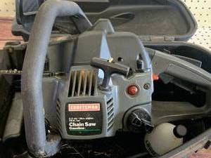 Craftsman 16� Gas Powered Chainsaw