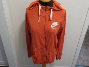 Womens Clothing size L- almost new...
