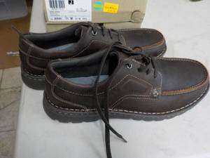 Clark Collection Brown Shoes size 1...