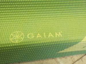 Gaiam Mat 24 x 66...