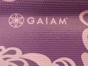 Gaiam Mat 24 x 66...