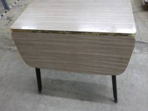 Retro Drop Leaf Table...