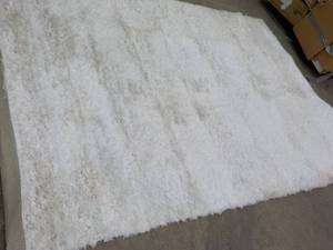 6 ft x 8 12 Area Shag Rug New but...
