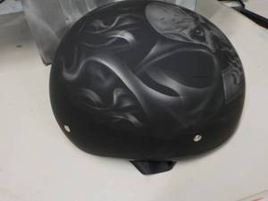 Daytona Skull Cap...