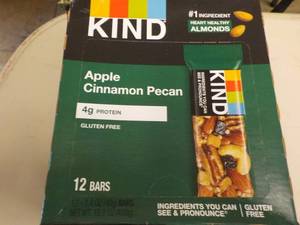 12 KIND Apple Cinnamon Pecan Protei...