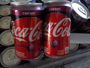 2 Cases 7.5 oz Cans Coca Cola Cherr...