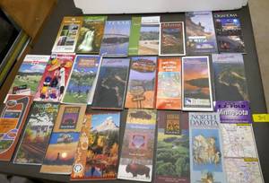 lot 34 image: Large group of old maps - range from 1989 to 2003