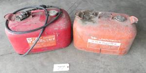 lot 77 image: 2 boat gas tanks 6 gallon