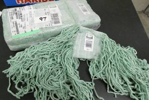 lot 97 image: Lot of 6 commercial mop heads size Med by Rubbermaid
