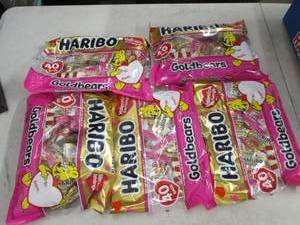 lot 52 image: 5 bags of Haribo 40 valentine excha...